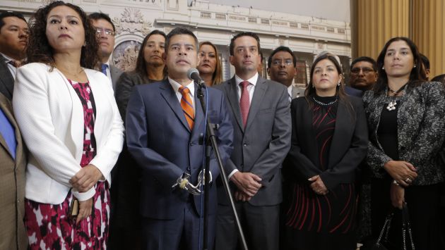 Proponen que alcaldes sean vacados si no van al Parlamento. (Piko Tamashiro/Perú21)