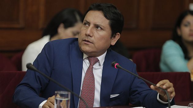 Congresista aprista Elías Rodríguez fue solo amonestado por plagio, pese a que se recomendó suspensión. (USI)