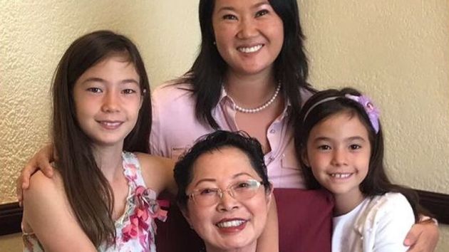Keiko Fujimori posó junto a su mamá Susana Higuchi por el Día de la Madre. (Instagram/KeikoFujimori)