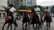 Protestas contra Nicolás Maduro continúan: Esta vez en auto, moto y caballos [FOTOS]