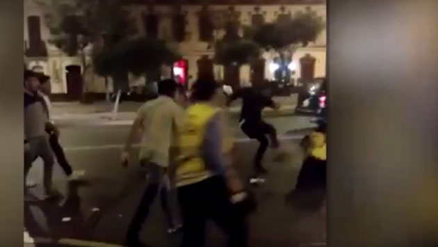 La agresión fue registrada en video. (Municipalidad de Lima)