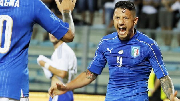 Gianluca Lapadula anotó un 'hat trick' con la selección de Italia. (AP)