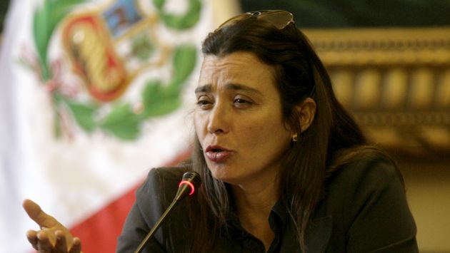Parlamentaria señala que la interpelación no es para colgar a un ministro. (Perú21)