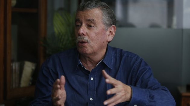 Fernando Rospigliosi: “Peligro de censura contra Carlos Basombrío es fuerte”. (Perú21)