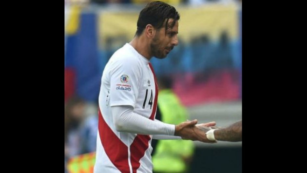 Pizarro tiene esperanzas de volver a vestir la 'bicolor'. (AFP)
