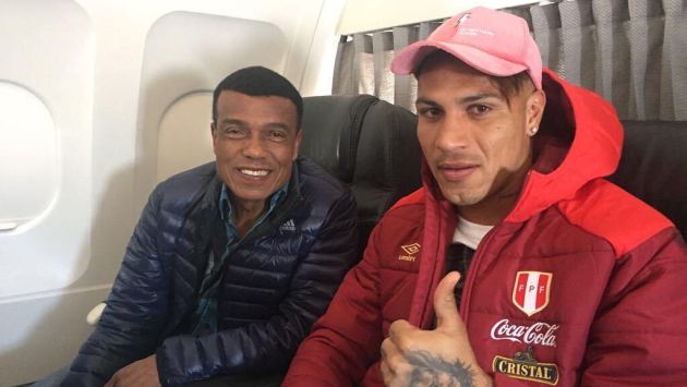 Paolo Guerrero y el 'Nene' Cubillas: Los dos máximos goleadores de la selección peruana. (Twitter/Nene Cubillas)