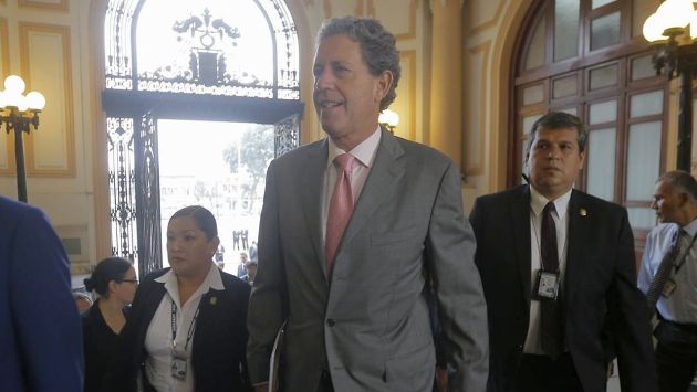 Bancadas políticas le piden la renuncia al ministro de Economía, Alfredo Thorne. (Perú21)