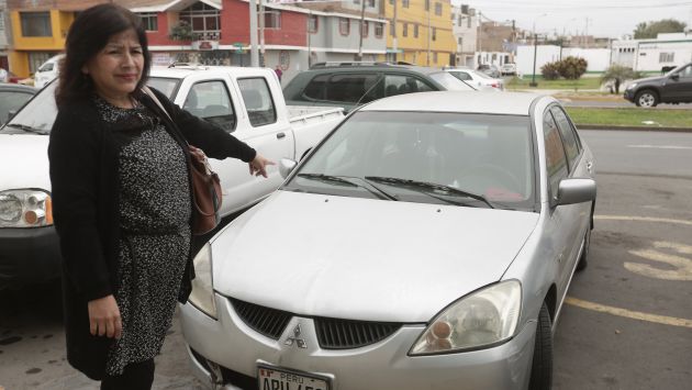 La señora Blanca fue víctima de los falsos taxistas en el Callao. (Anthony Niño de Guzmán)