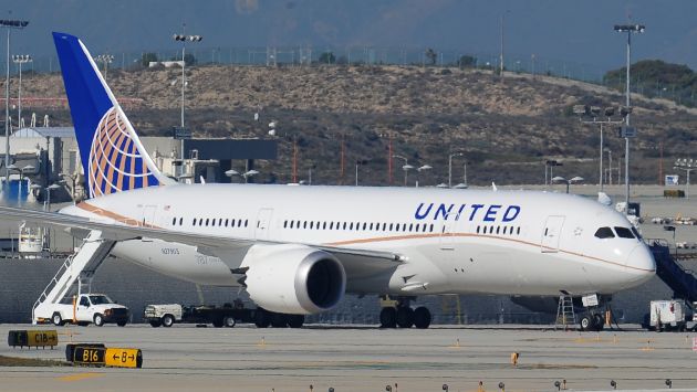Al menos 10 heridos dejó turbulencia en vuelo de United Airlines. (AFP)