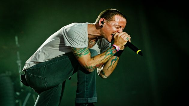 Linkin Park: Lanzaron jarra de plástico en pleno concierto a Chester Bennington (Alternative Press)
