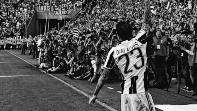 Alves jugó una temporada en la Juventus. (Instagram/Dani Alves)