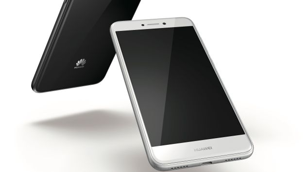 Huawei presentó su nuevo P9 Lite. (2017)