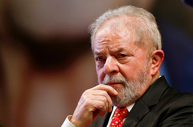 Brasil: Condenan a ex presidente Lula a 9 años y medio de prisión por corrupción (Agencias)