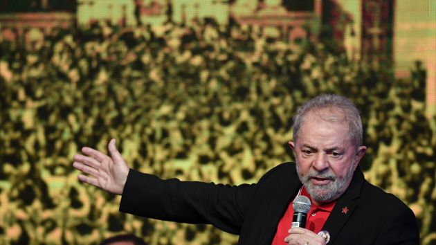 Condenan a Lula a 9 años y medio de prisión por corrupción. (EFE)