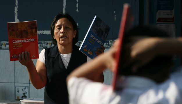 Más de 160 mil profesores del sector público recibirán un aumento de 536 soles. (Perú21)
