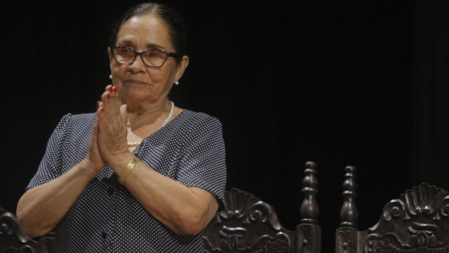 Elena Tasso, madre de Ollanta Humala: "Al presidente lo ha juzgado un juecillo". (Perú21)