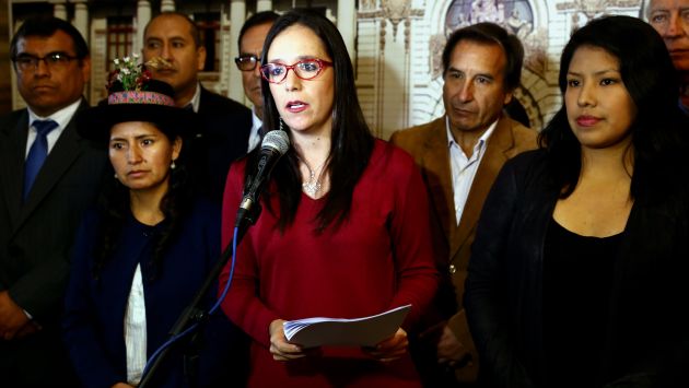 Frente Amplio negocia el retorno de congresistas de Nuevo Perú (USI)