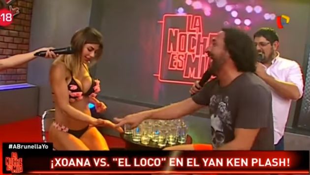 Xoana González jugó ‘Yan Ken Plash’ con el ‘Loco Wagner’ en ‘La Noche es Mía’. (Captura de video)