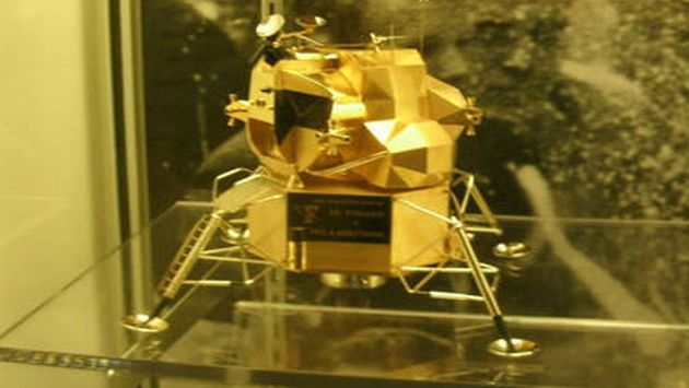 Estados Unidos: Roban réplica de oro del Apolo 11 en Ohio (Wapakoneta Police Department)