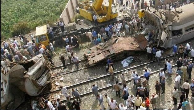 Egipto: Al menos 36 personas muertas y 123 heridos tras choque de trenes. (Reuters)