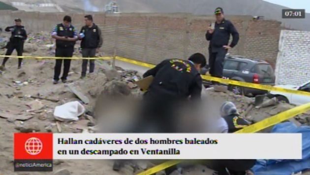 Los cadáveres de dos hombres que habrían sido baleados fueron hallados en un basural en Ventanilla. (Captura de video)