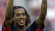 Ronaldinho y el día que celebró un gol exhibiendo su camiseta, al igual que Messi y Cristiano [VIDEO]